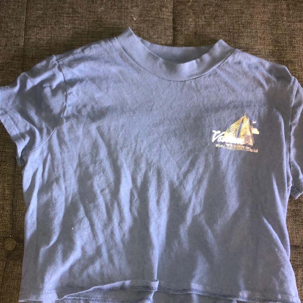 Cropped blue volcom top